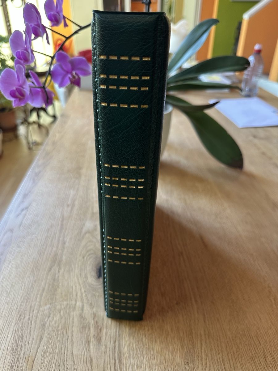 Alben: Luxus Ringbinder mit 14 großformatigen Einlageblätter bis DI – Gebraucht aus Schmitten / FR von Samsara169 1