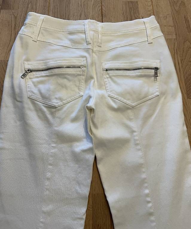 Hosen: Hose Strenesse, Gr. 36 – Gebraucht aus Kriessern von c_n1 1