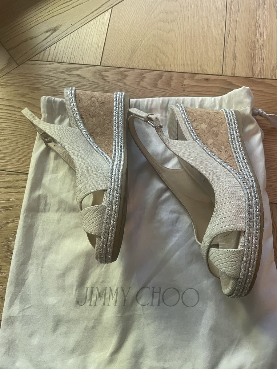 Jimmy Choo Scarpe da donna: Jimmy Choo white leather wedges – Nuovo (secondo la descrizione) da Zürich venduto da Fredsgaard 1