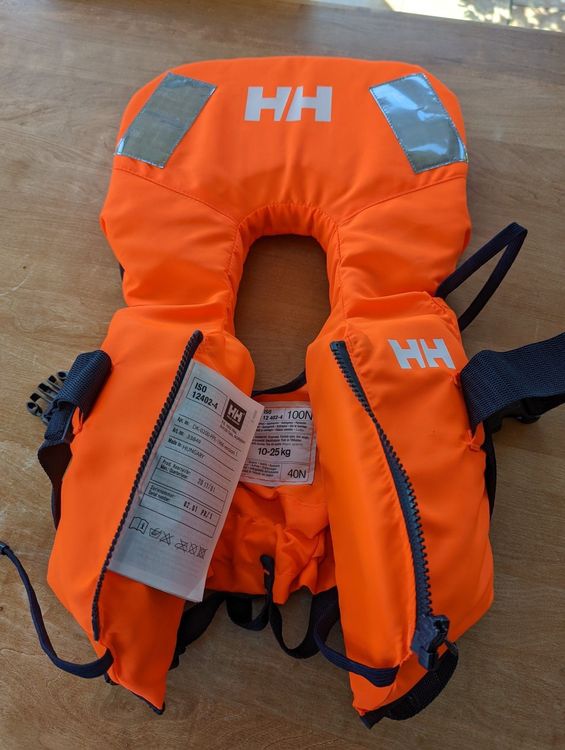 Helly hansen outlet kid safe