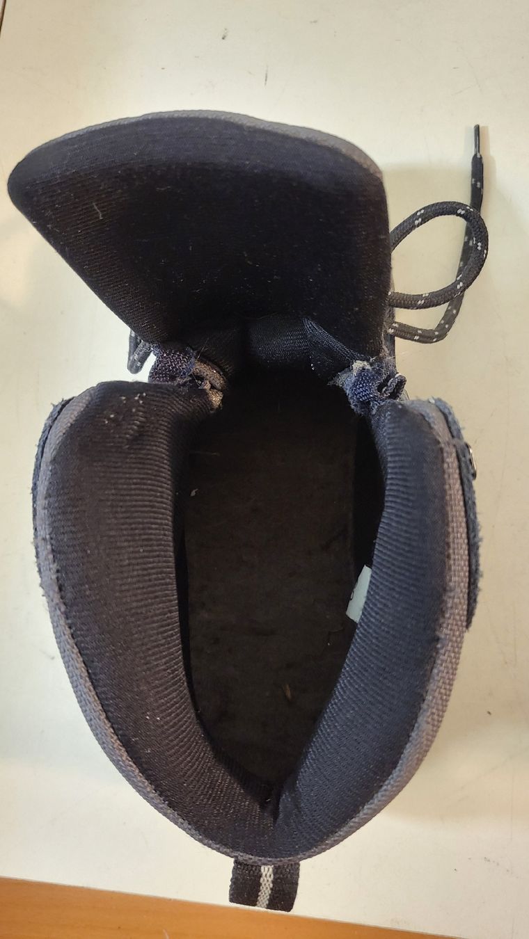 Scarpe da donna: Wanderschuhe, Lytos Gr. 39 (nov309) – Usato da Künten venduto da Schnaepplihuus 4