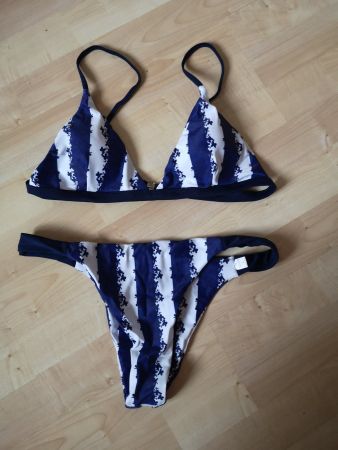 Neues Bikini blau/weiss