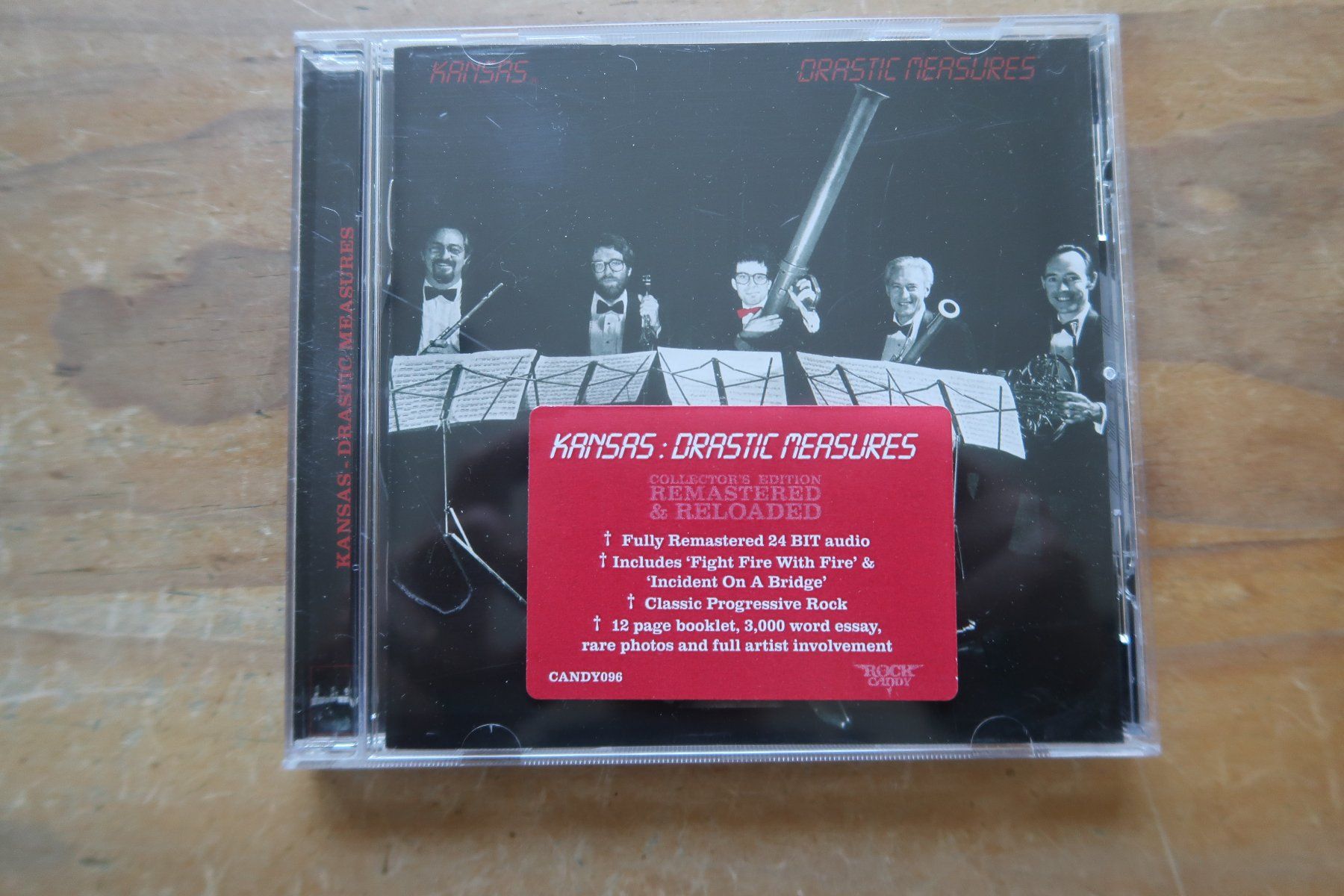 CD: KANSAS - DRASTIC MEASURES - ROCK CANDY RECORDS - CD – Usato da Basel venduto da Patiscat