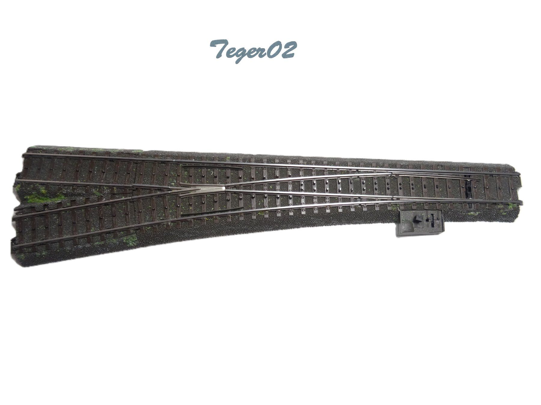 Märklin Modellini di ferrovie: Märklin H0 24711 Flachweiche – Usato da Hochdorf venduto da Teger02