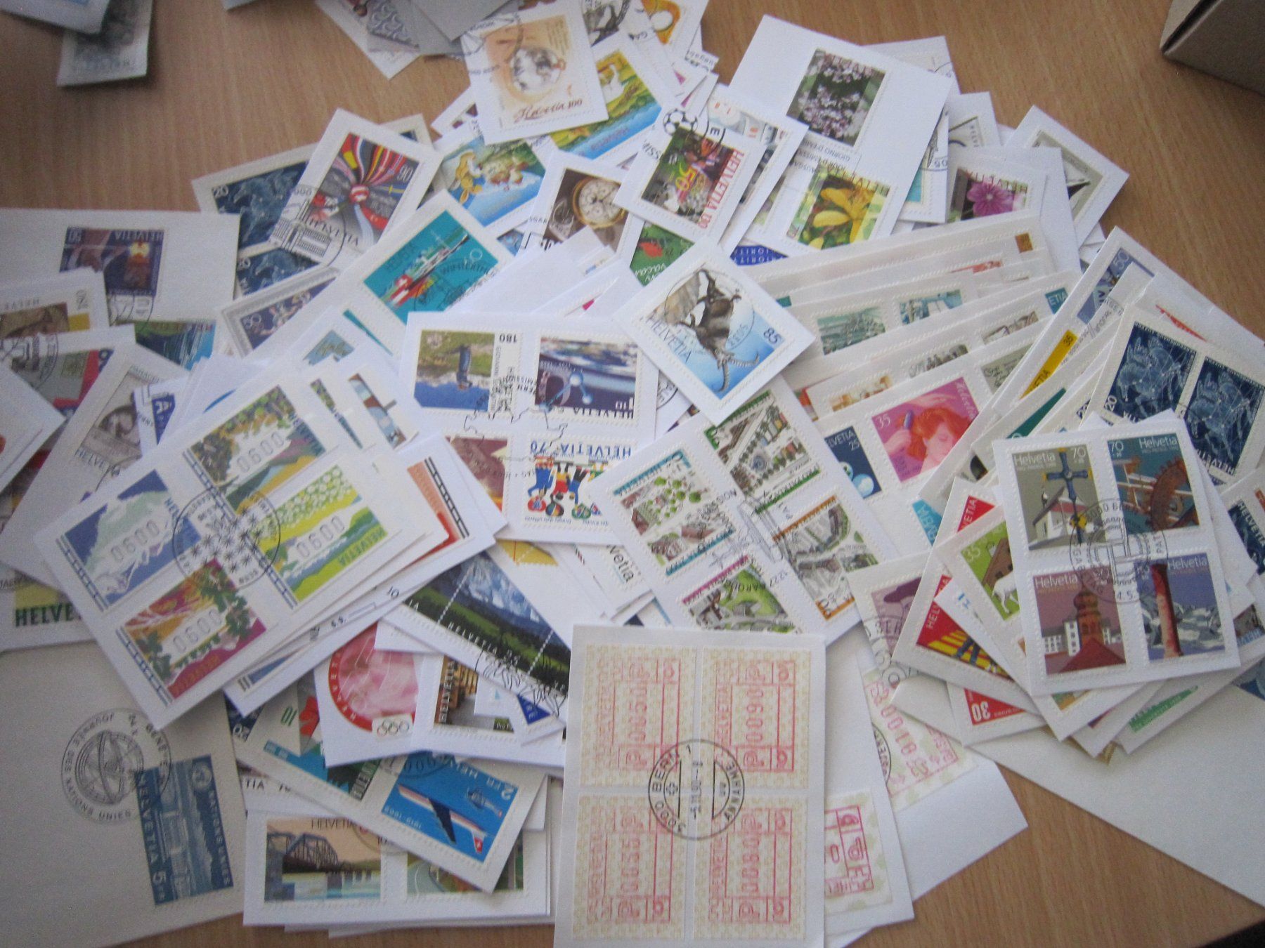 Alle Briefmarken: CH 08 Schöne Briefausschnitte bis ins 2000. – Gebraucht aus Giubiasco von sal_9j6w