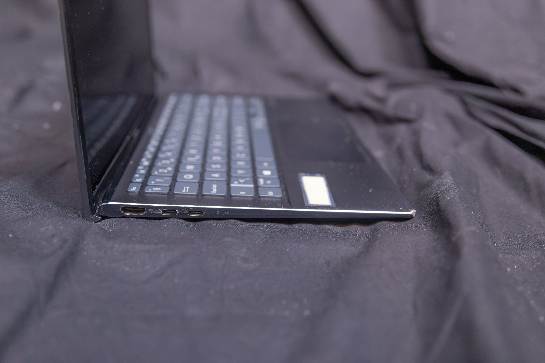 Asus Notebooks: Gebrauchter Laptop, ASUS Zenbook – Gebraucht aus Eschenbach SG von PCbase.ch 4