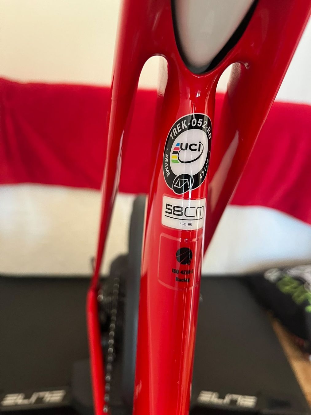 Trek Biciclette: Trek Madone Gen.6 – Nuovo (secondo la descrizione) da Etzwilen venduto da simonchamberlain 5