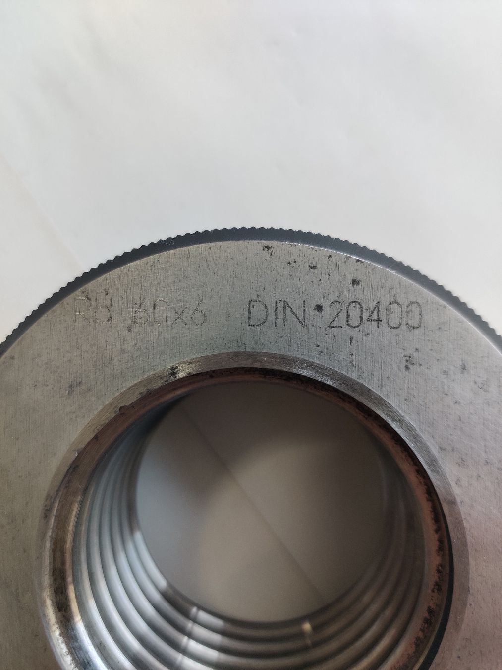 Tutti gli attrezzi: Jauge bague filetée Rd60x6 DIN 20400 – Usato da Ecublens VD venduto da and_csn9 2