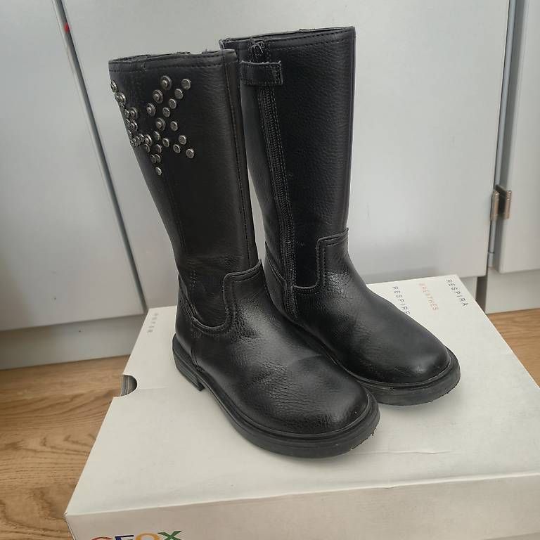 Geox Schuhe für Mädchen: Geox Kinderstiefel,  Gr 28 – Gebraucht aus Bremgarten AG von wellea