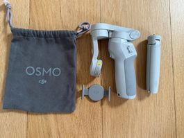DJI OM 4 -- Osmo Mobile 4, Smartphone Gimbal