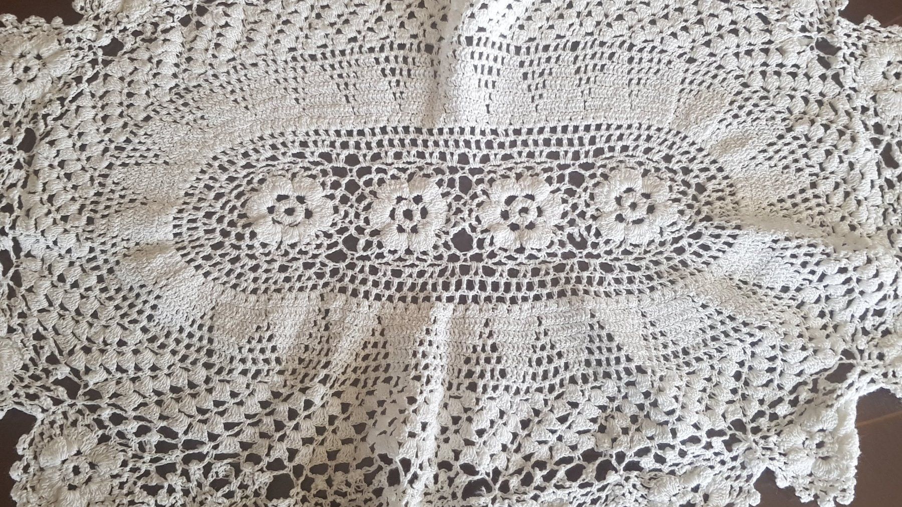 Sonstige Tischwäsche: Tischläufer Vintage – Gebraucht aus Mörschwil von wunderkiste44 2