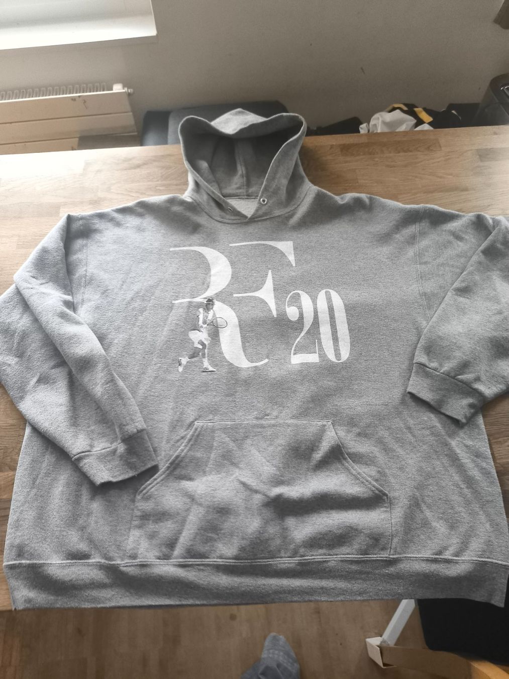 Maglioni & Felpe: RF Hoodie 2-3 XL – Usato da Gebenstorf venduto da Genx74