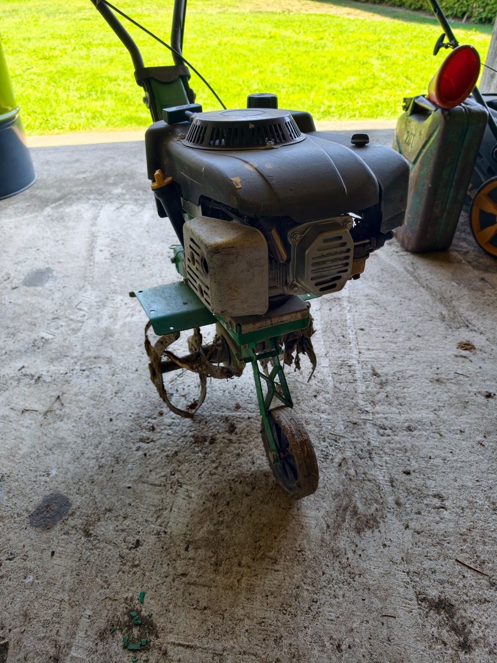 Toutes les machines: Okay 4t Benzin Gartenhacke – D'occasion à Düdingen par jo420el