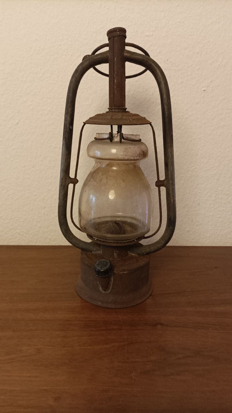Lampen: Antike Öllampe  – Gebraucht aus Binningen von