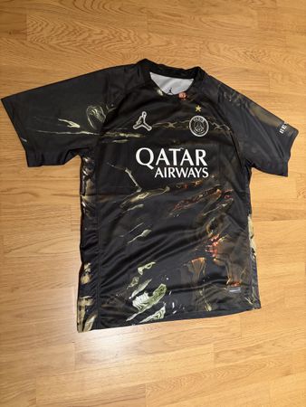 PSG Trikot 2025/26, Doue Nr.14, Grösse L