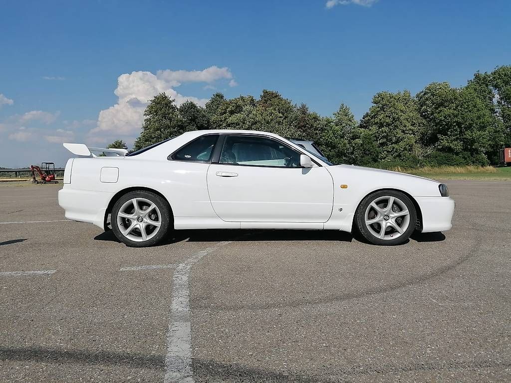 Automobili: Nissan Skyline R34 GT-T  – Usato da Romanshorn venduto da djmowka 3