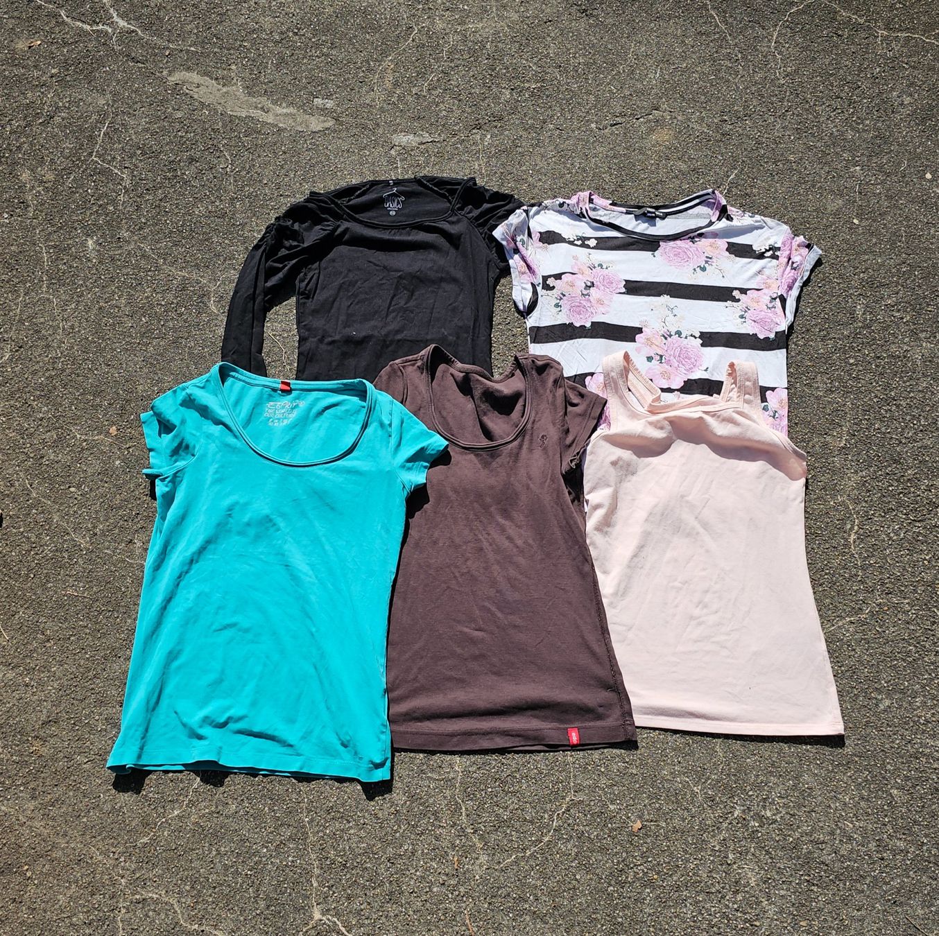 Esprit Lotti di vestiti: Casual Business Basic Paket Gr. XS mit 3x Esprit – Usato da Füllinsdorf venduto da Sunnebliemli7 1