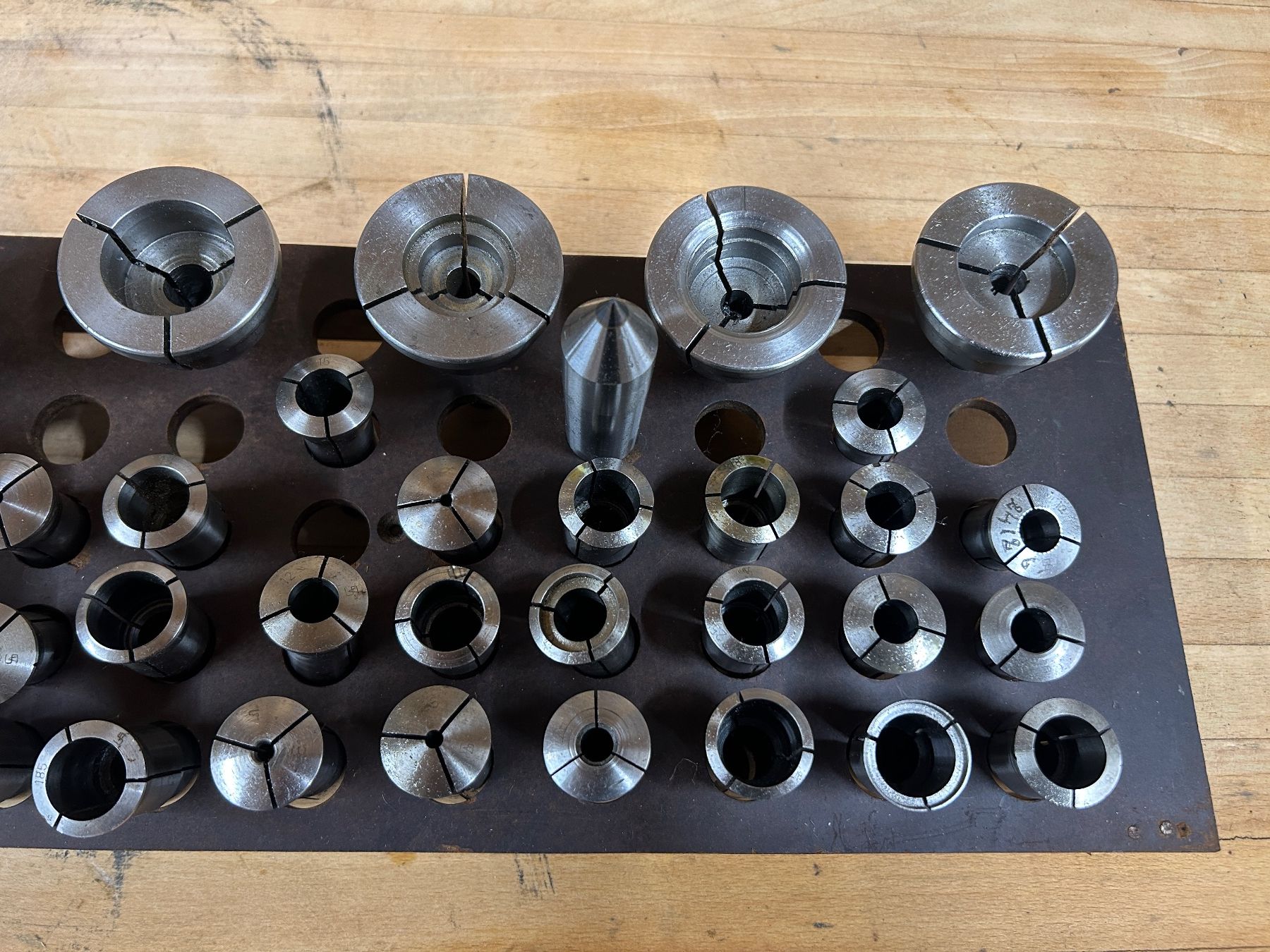Schaublin Tutti gli attrezzi: SCHAUBLIN 102 W20 Spannzangen Display – Usato da Rothenfluh venduto da BitterlinPartner 4