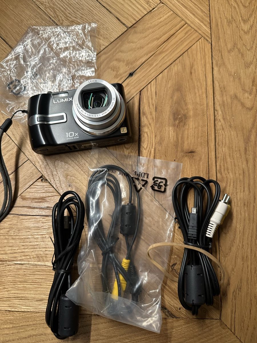 Panasonic Fotocamera: Panasonic Lumix TZ 3 – Usato da Burgdorf venduto da Breton