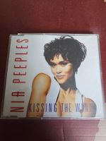 CD Single - Nia Peeples – Kissing The Wind (1991)