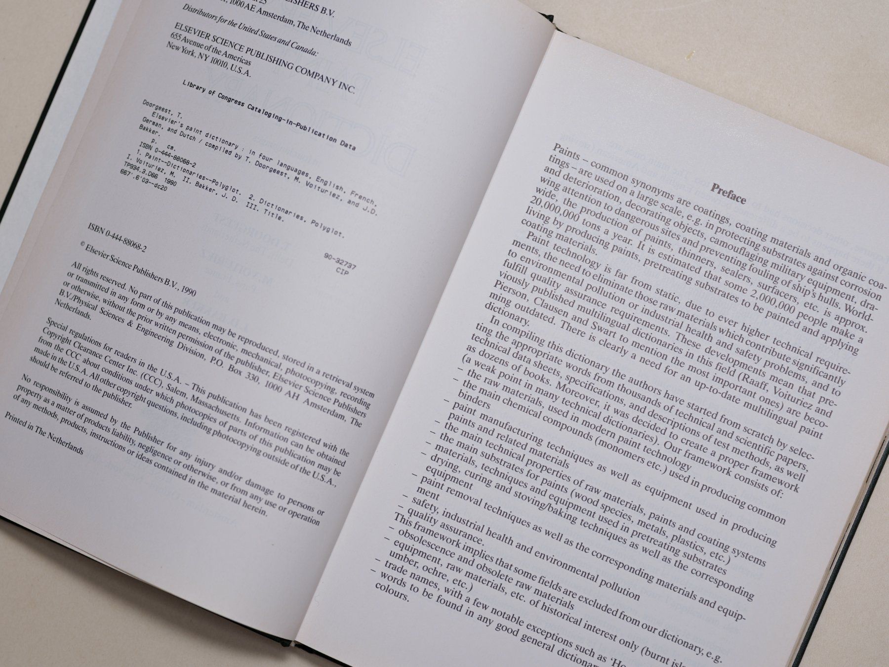 Libri: Elsevier's Paint Dictionary: Fachwörterbuch! – Usato da Zürich venduto da 000rk 2