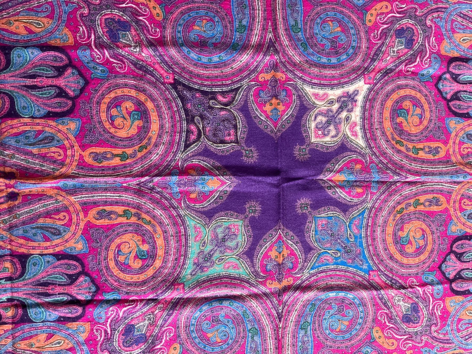 Etro Foulard & Sciarpe: Etro- écharpe – Usato da Meinier venduto da Izabelaanna 2