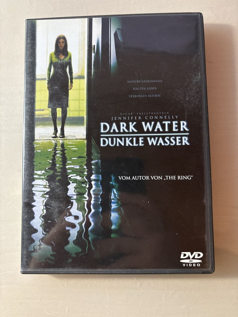 Tutti i DVDs: Dark Water - Dunkle Wasser – Usato da Ruswil venduto da Slivio_