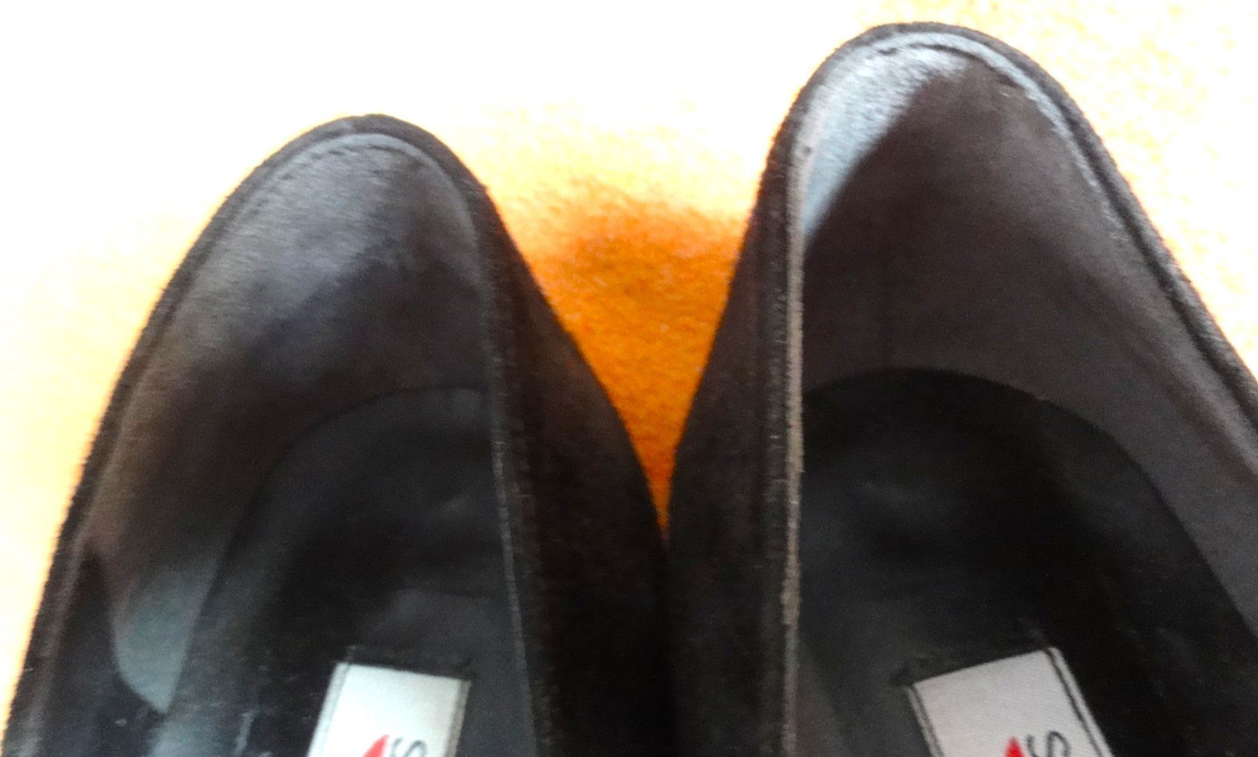Scarpe da donna: Echtleder Pumps, schwarz, GR 37 – Usato da Samedan venduto da chickenrun01 4