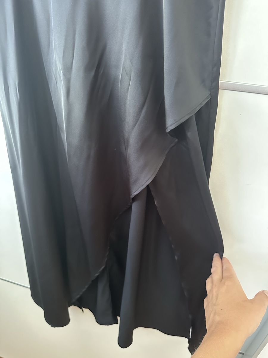 Robes: schwarzes Sommerkleid – Neuf (Voir description) à Romanshorn par ila_2nzf 2