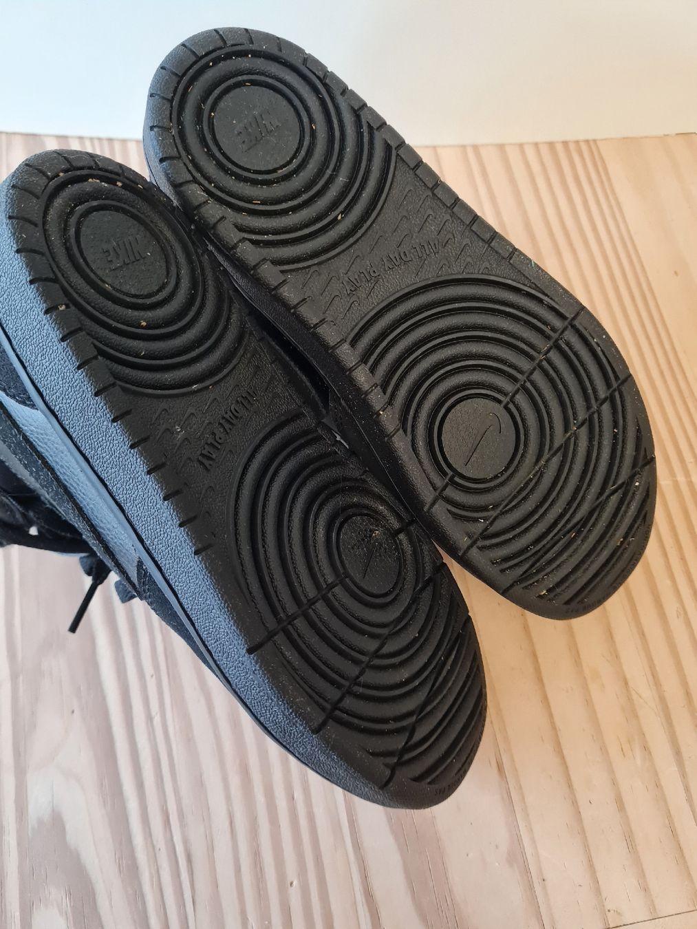 Nike Scarpe da uomo: Basket Nike taille 35 – Nuovo (secondo la descrizione) da Châtelaine venduto da Mariabella 4