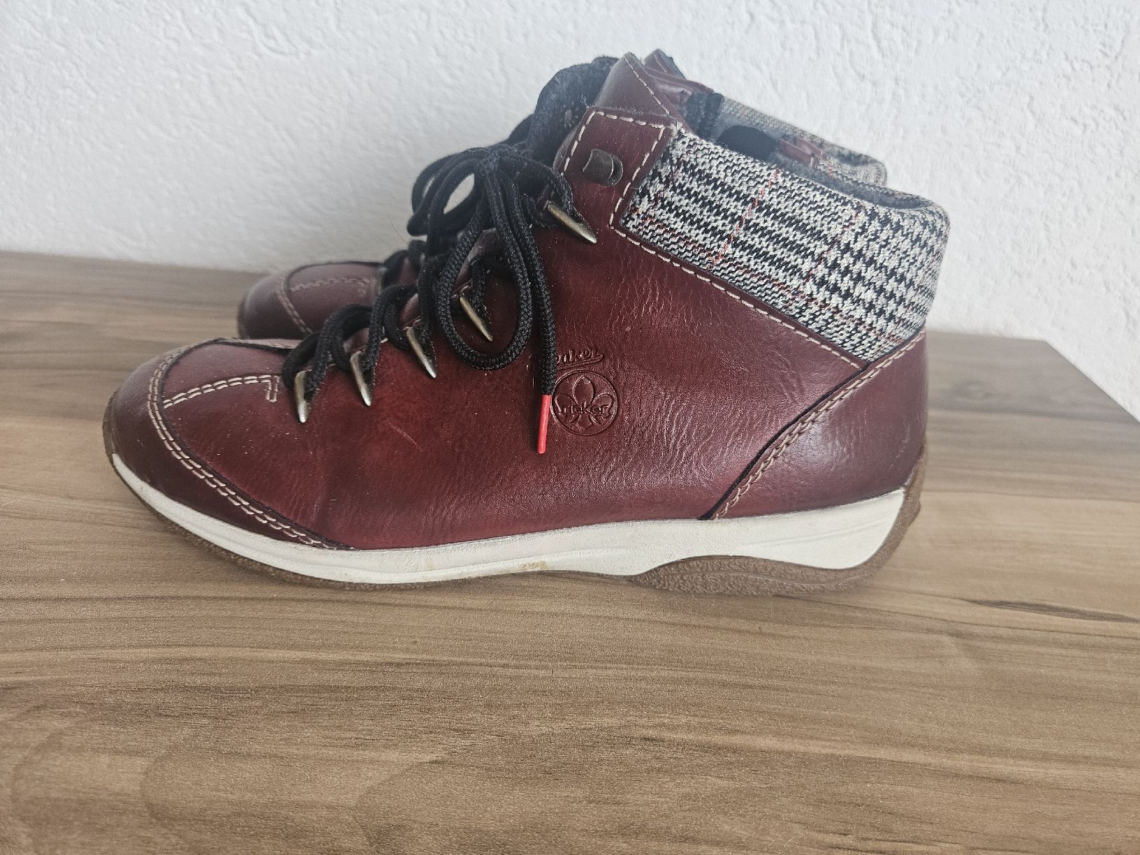 Rieker Scarpe da donna: Bottines Rieker bordeaux doublées, pointure 36 – Nuovo (secondo la descrizione) da Mervelier venduto da adeko1972 1