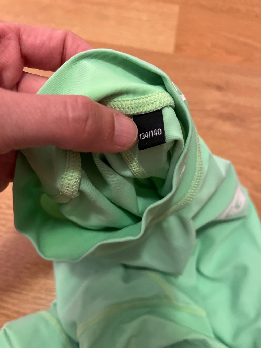 Chiemsee Costumi da bagno: Rash Guard Chiemsee taille 134 – Usato da Genève venduto da fyshbird 4