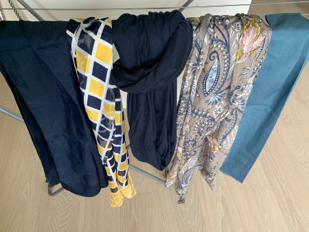 Schal-Set 5 Stück, in diversen Blautönen, Farben und Muster!