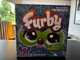 Furby Galaxy - Furby Galaxy leuchtet im Dunkeln