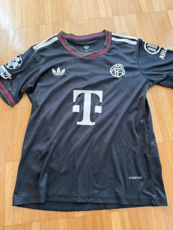 FC Bayern München Awaytrikot 25/26"Jackson" Gr. 146
