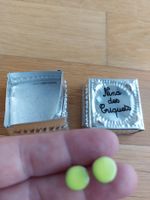 Très jolies boucles d'oreilles jaune fluo Nina des Criquets