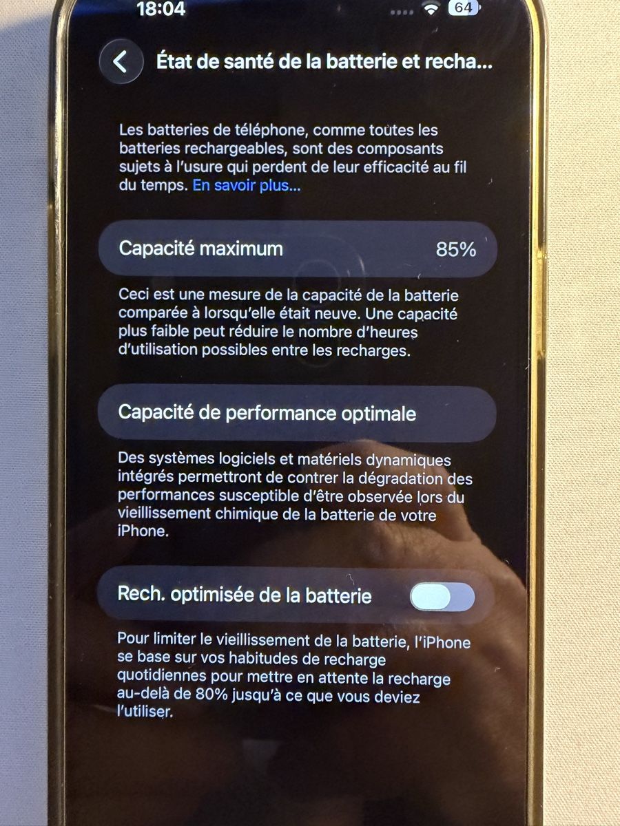 Apple Portables: APPLE IPhone 14 Pro Max 256gb Space black – D'occasion à MASSONGEX par Luluone 1