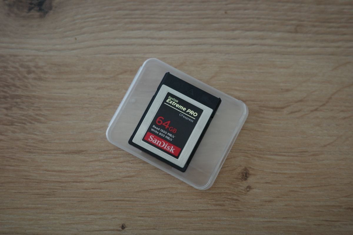 Schede di memoria: San Disk Extreme Pro 64GB (CF Express Type B) – Nuovo (secondo la descrizione) da Fribourg venduto da antoinesimonet