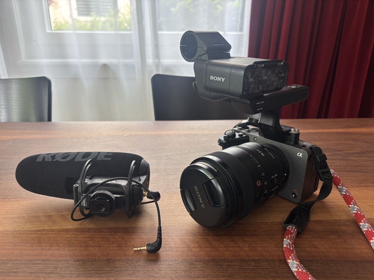 Sony Appareil photo: Sony FX30 + Handle Unit + Rode Mikrofon – Neuf (Voir description) à Zürich par ido_hm5y