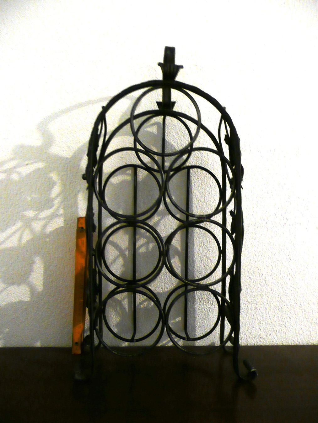 Portabottiglie: schmiedeisernes Weingestell / -regal – Usato da Zürich venduto da zuerich00 1