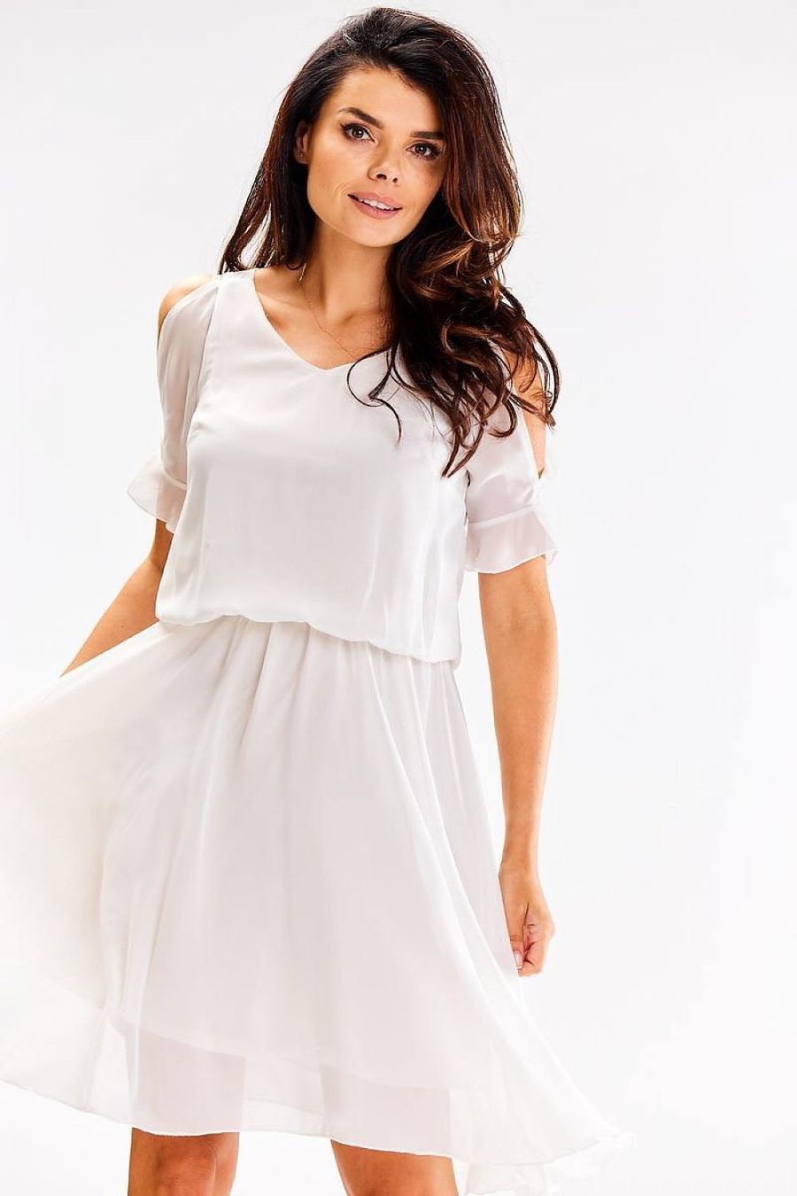 Kleider: Luftiges Sommerkleid (weiss) – Neu und originalverpackt aus Romanshorn von Amorubi 3