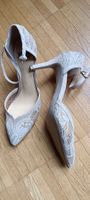 décolleté in stoffa elegante