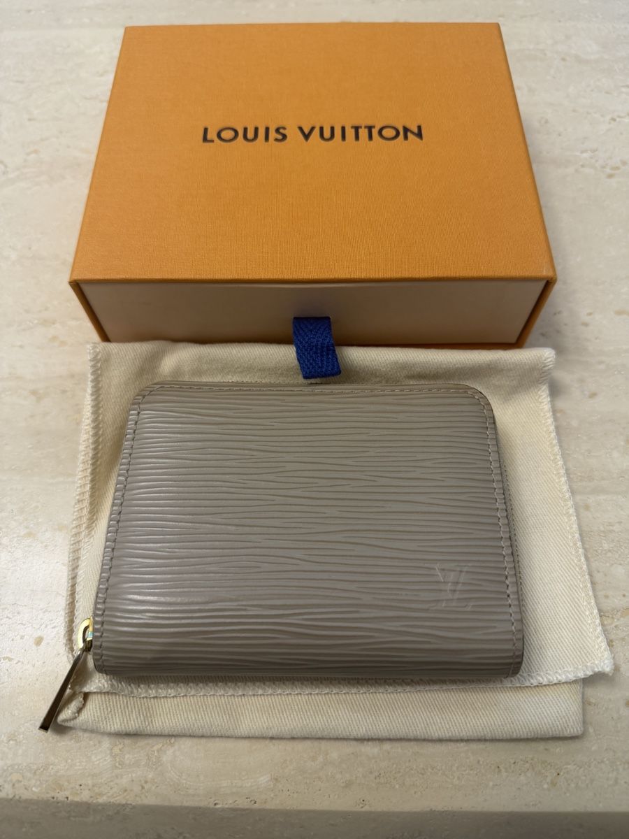 Louis Vuitton Portemonnaie: Louis Vuitton – Neu (gemäss Beschreibung) aus Regensdorf von weiningerl