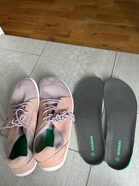 Chaussures femmes: Saguaro Barfusschuhe 43 neuwertig – D'occasion à Eschenz par BeHappyandSpreadlove 2