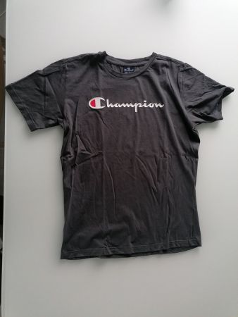 SEHR GUTER Zustand: T-Shirt CHAMPION 174/179