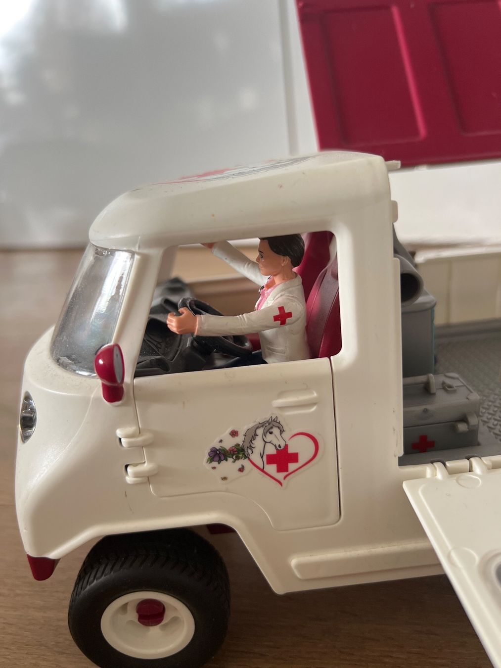 Schleich Spielzeuge: Tierarzt – Gebraucht aus Künten von mun_8xrx 2