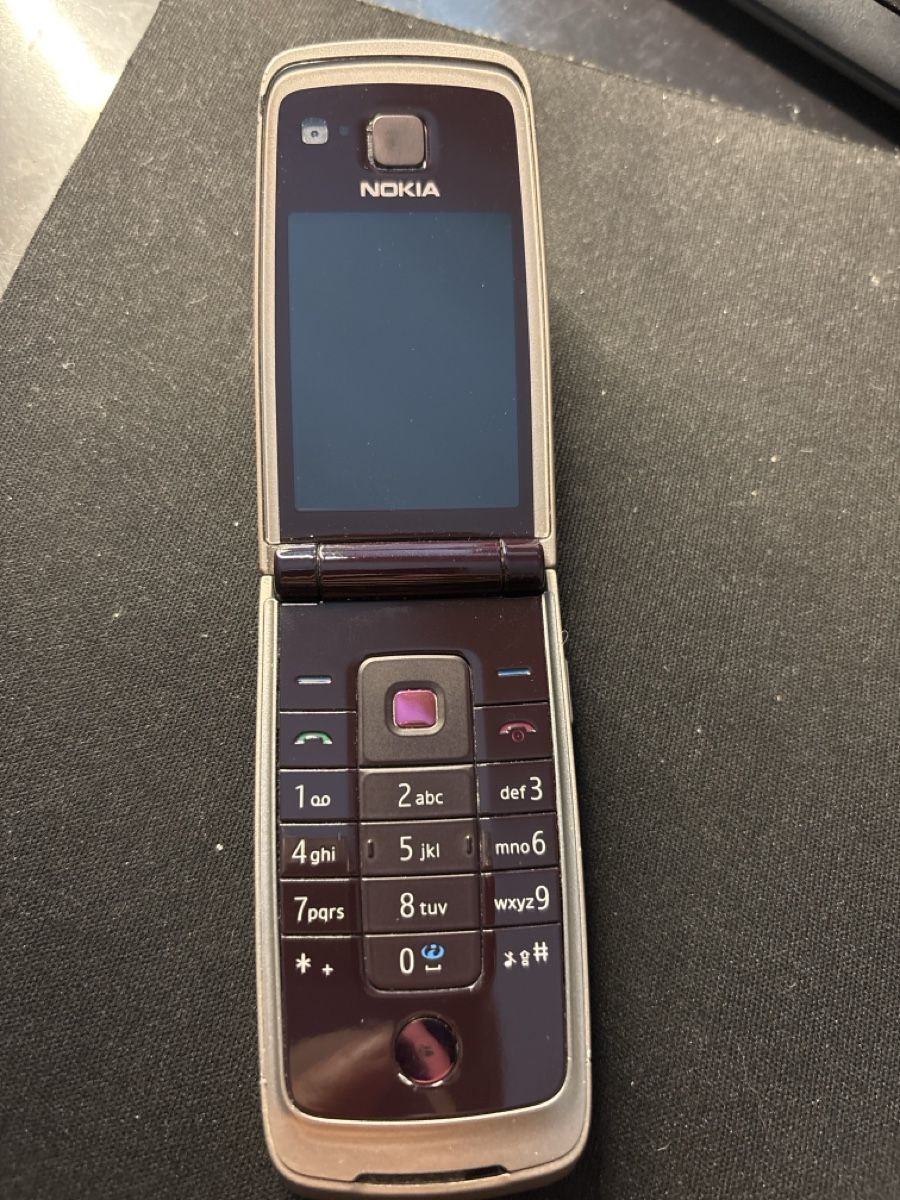 Nokia Telefoni cellulari / Smartphones: Nokia 6610 fold – Usato da St-Pierre-Clages venduto da aur_kds8 1