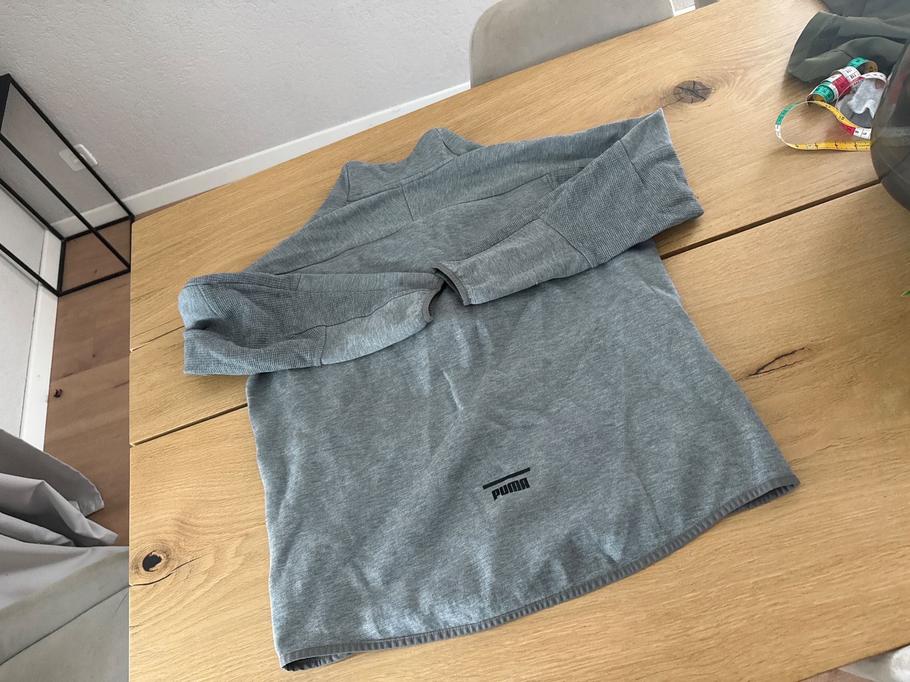 Puma Maglioni & Felpe: Puma Pullover Grösse L mit Bauchtasche – Usato da Auenstein venduto da mar_cw5z 1