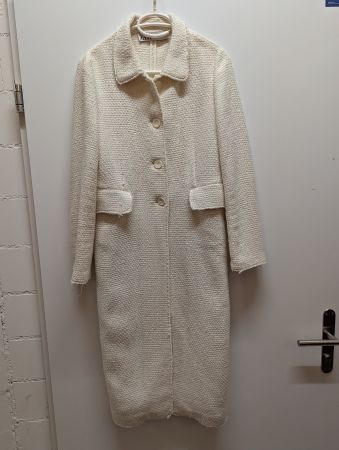 ZARA Tweed/Bouclé Mantel Crème (EUR S)