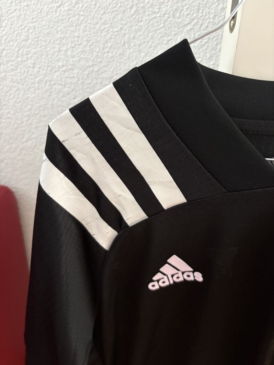 Leibchen & Hosen: Inter Miami Dress – Gebraucht aus Anglikon von krodri 1